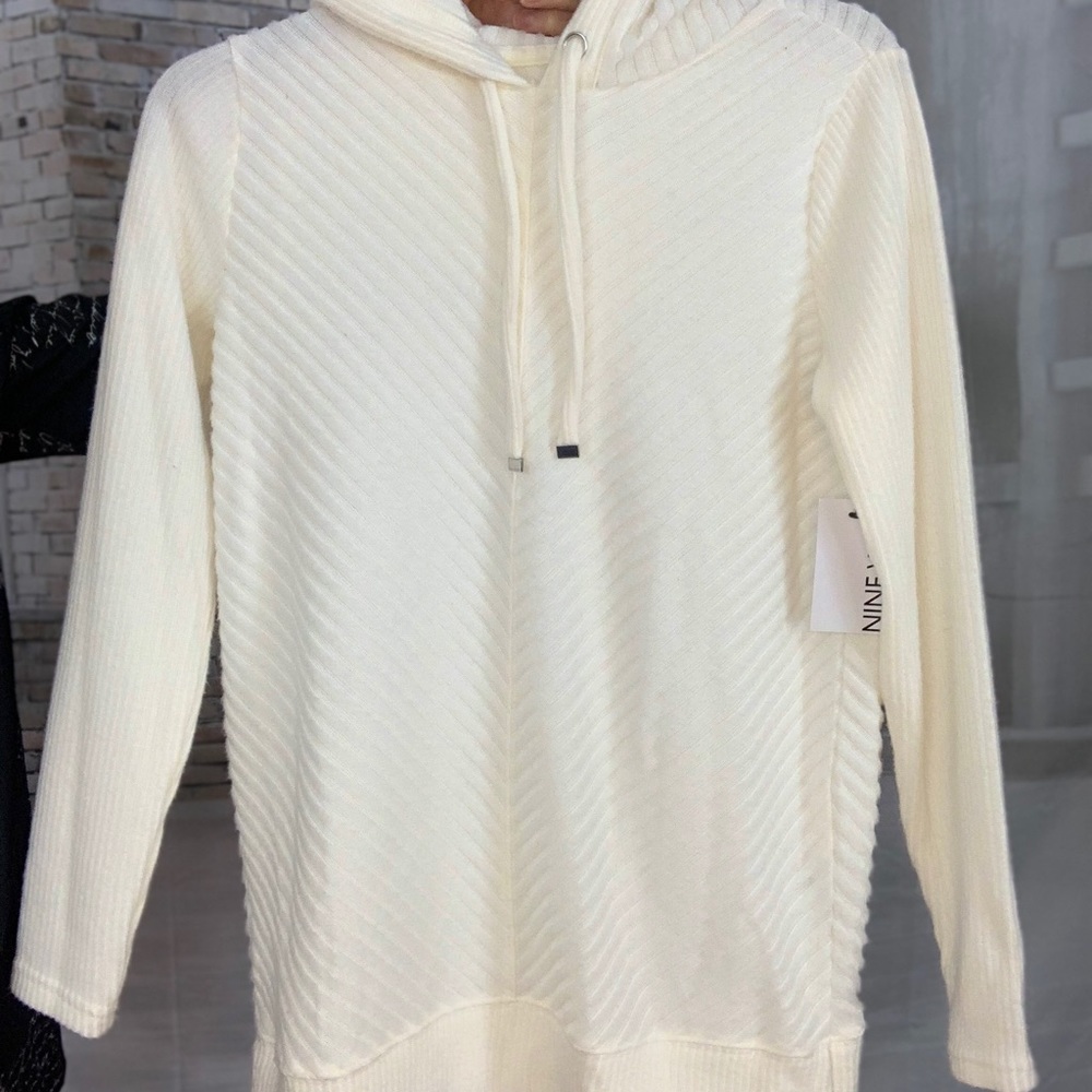 Nine West Sweater